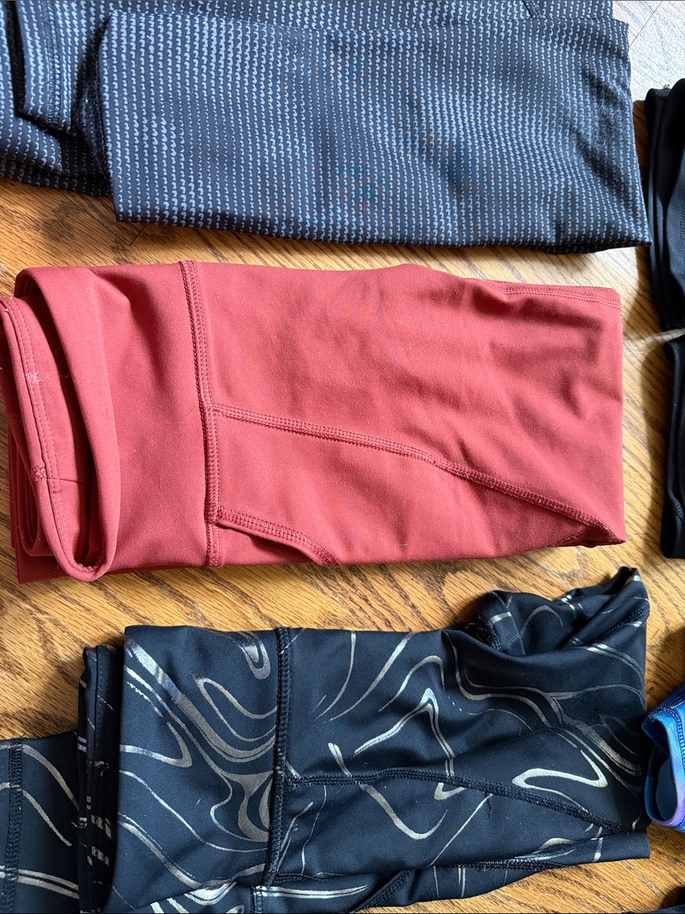 Athletic bundle - Picture 3 of 5
